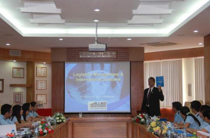Học tiếng Anh logistics hiệu quả thông qua việc đọc hiểu chứng từ thực tế